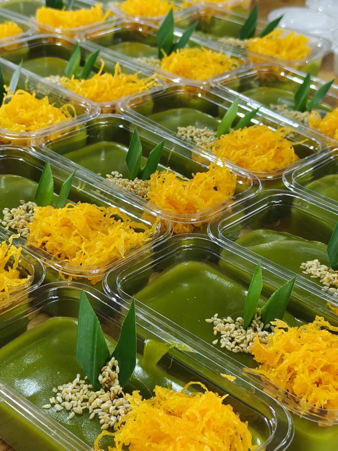 ชุดขนมชั้น–ฝอยทอง